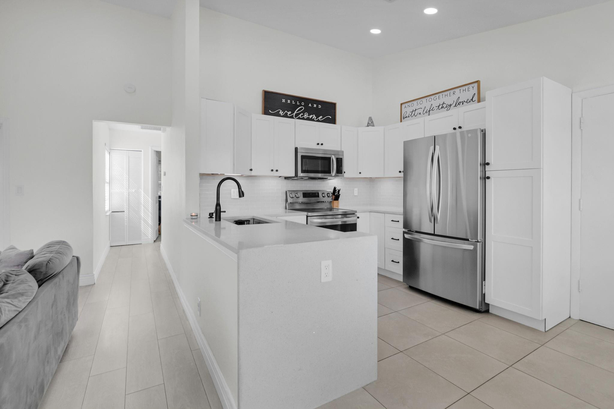 11173 Model Circle West Boca Raton, FL 33428 - Photo 5 of 43 Photo 5