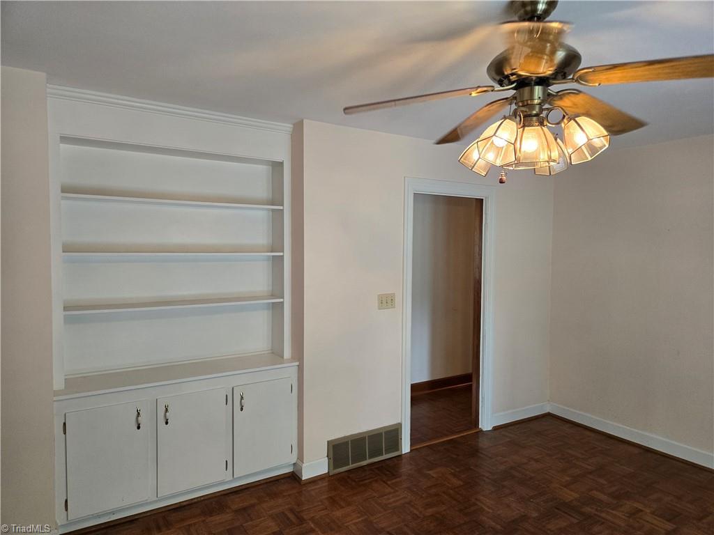 314 Hillcrest Drive Elkin, NC 28621 - Photo 8 of 33