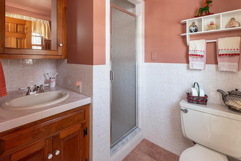 6 Teresa Road Hopkinton, MA 01748 - Photo 18 of 28 Gallery Image 18