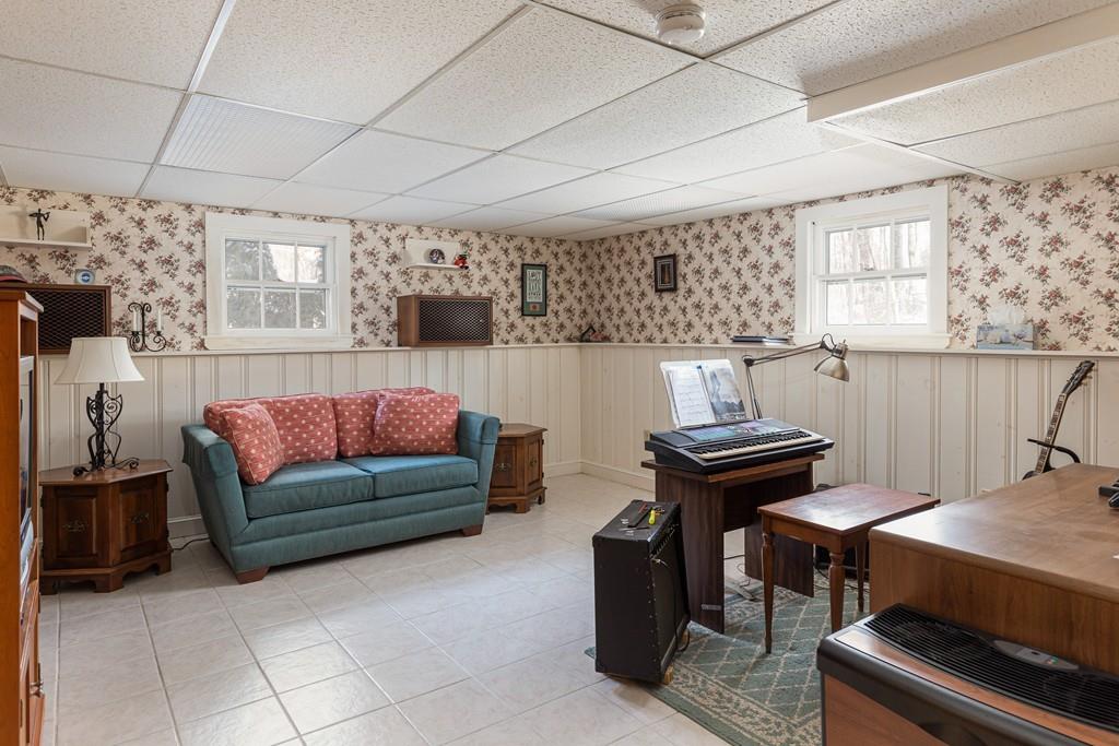 6 Teresa Road Hopkinton, MA 01748 - Photo 22 of 28 Gallery Image 22
