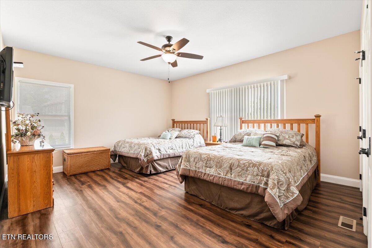 1380 East Norris Point Road La Follette, TN 37766 - Photo 29 of 54 Guest Bed 2