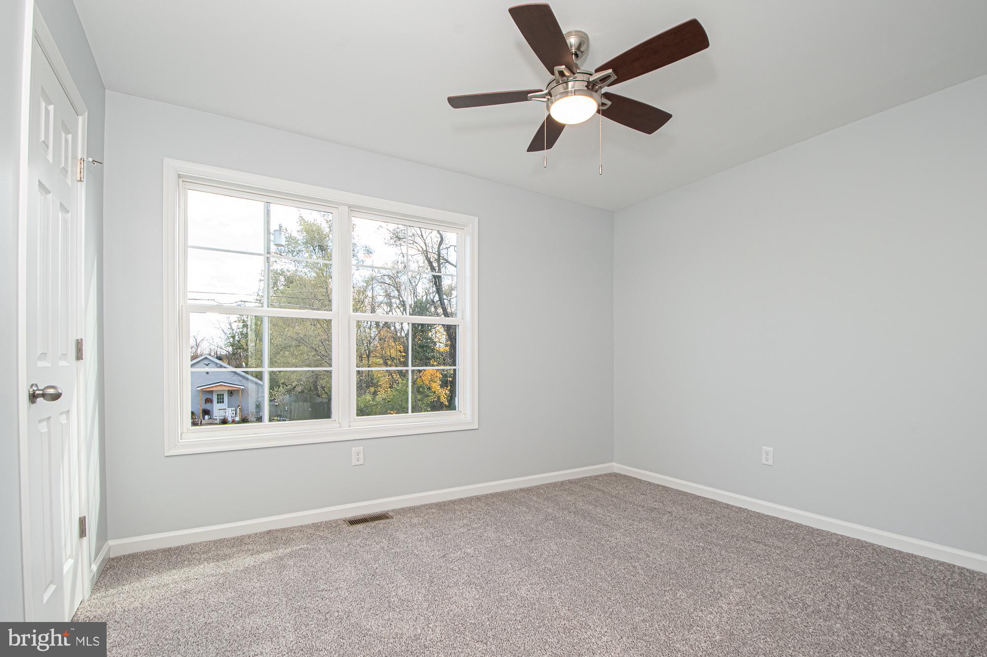 709 Ross Street Winchester, VA 22601 - Photo 24 of 40 Bedroom 2