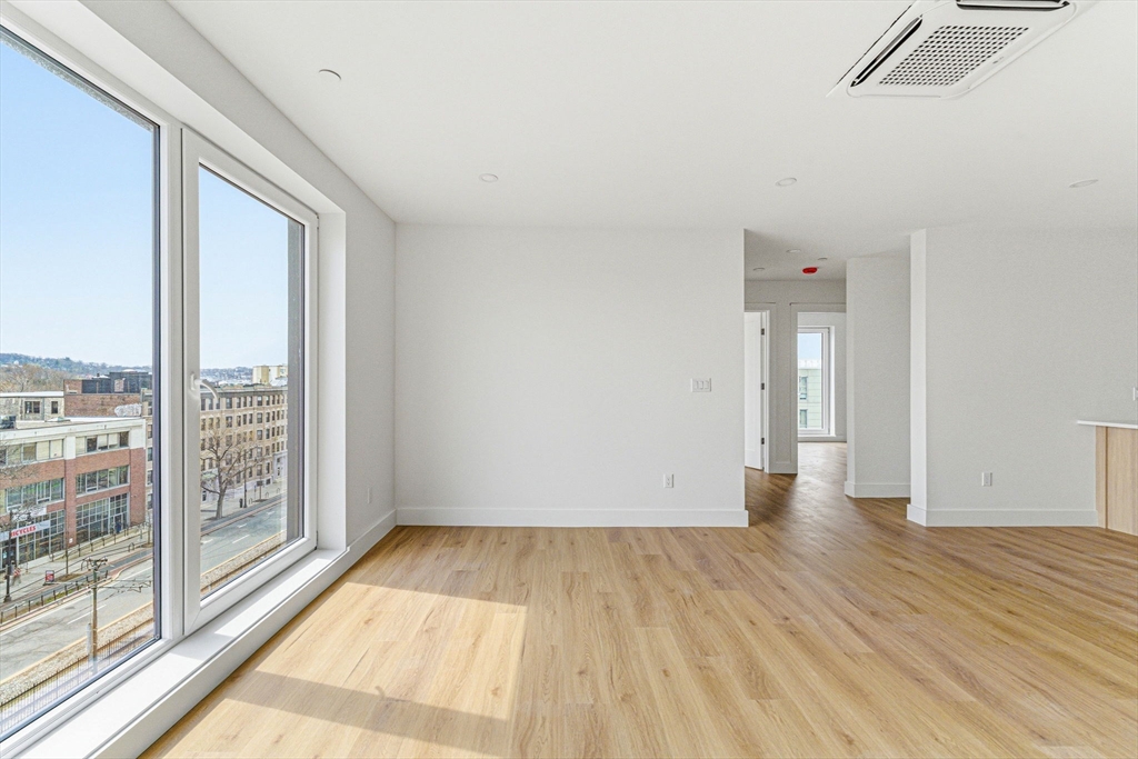 1035 Commonwealth Avenue, Unit 201 Boston, MA 02215 - Photo 8 of 23