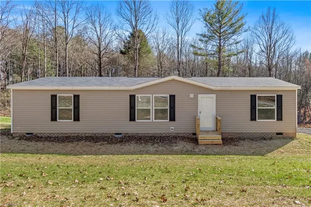 $218,000 | 251 Center Lane, Thurmond, NC 28683