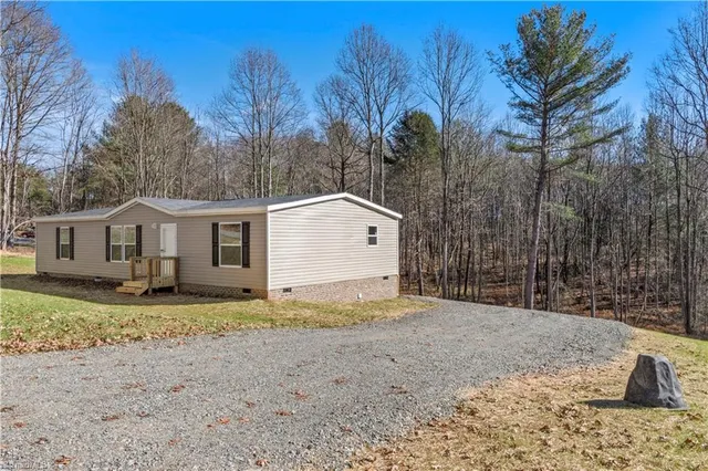 $218,000 | 251 Center Lane, Thurmond, NC 28683