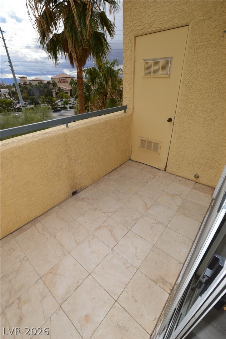 270 East Flamingo Road, Unit 418 Las Vegas, NV 89169 - Photo 18 of 54
