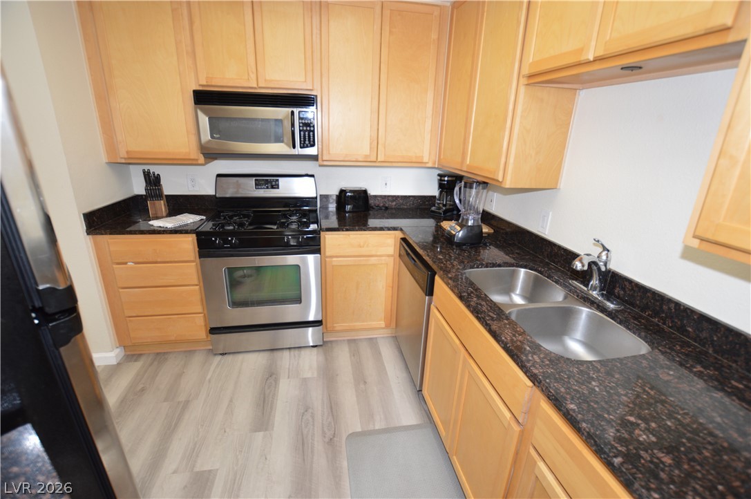 270 East Flamingo Road, Unit 418 Las Vegas, NV 89169 - Photo 9 of 54