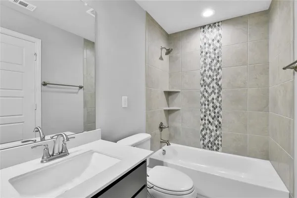 $3,000 | 5406 Winged Foot Drive, Arlington, TX 76017