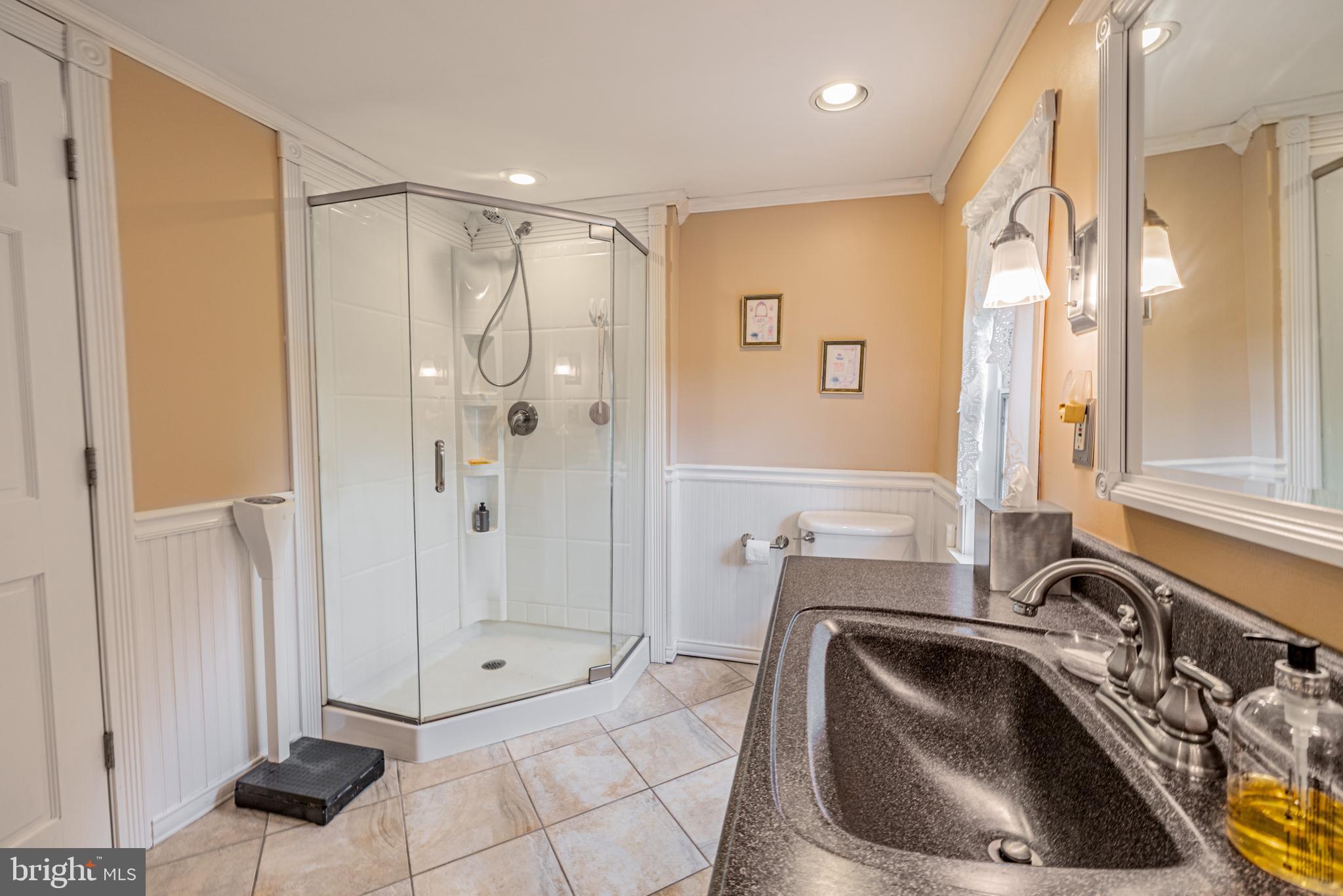 1148 Chew Road Waterford Works, NJ 08089 - Photo 6 of 27