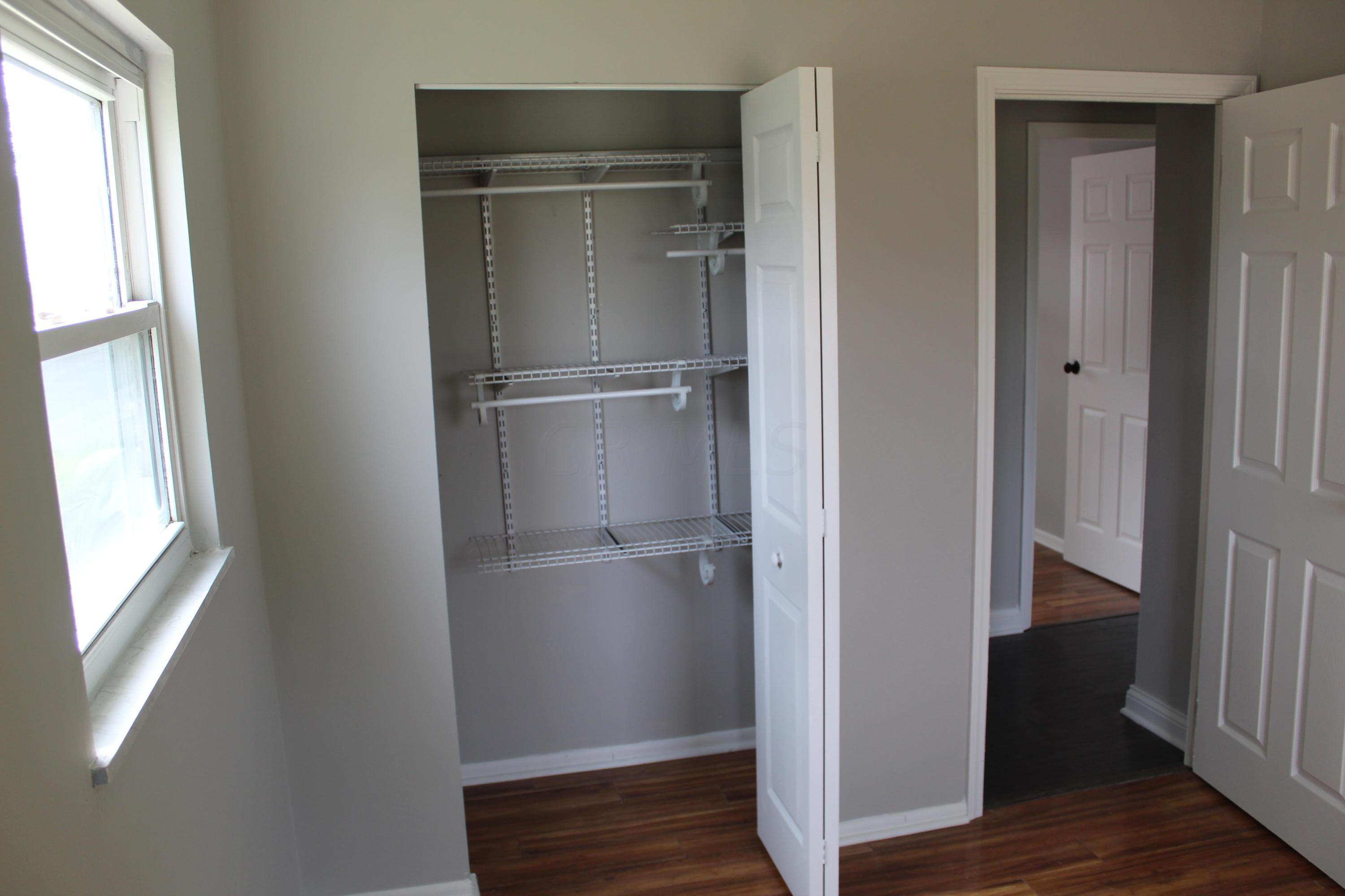 5196 Rampart Road Columbus, OH 43207 - Photo 9 of 20