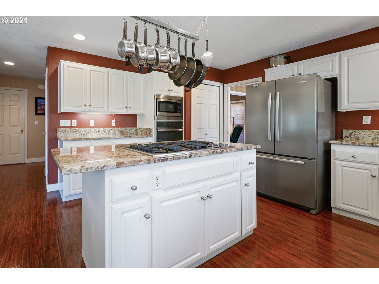 1286 Keystone Loop Northeast Keizer, OR 97303 - Photo 17 of 32 Gallery Image 17