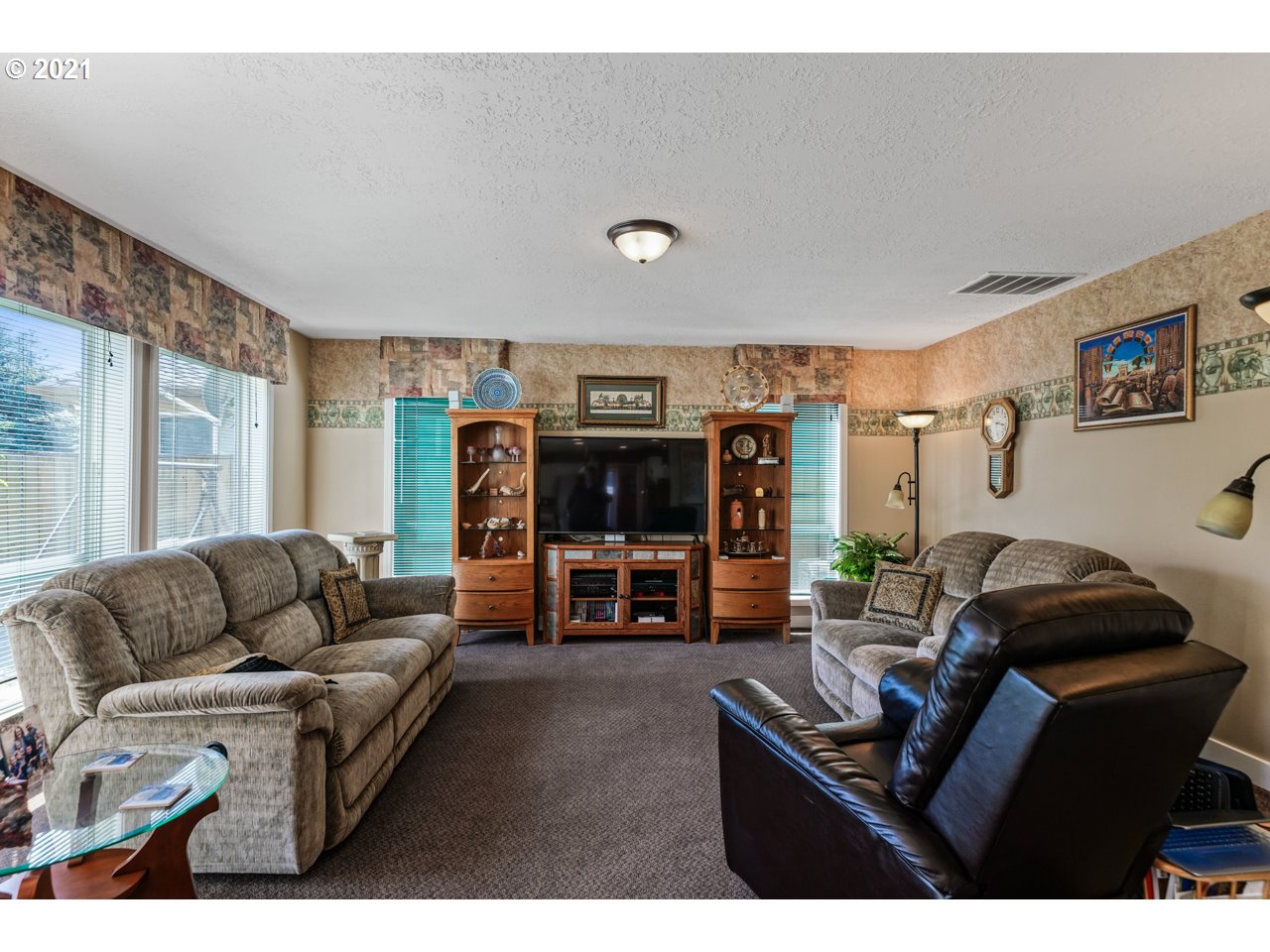 1286 Keystone Loop Northeast Keizer, OR 97303 - Photo 19 of 32 Gallery Image 19