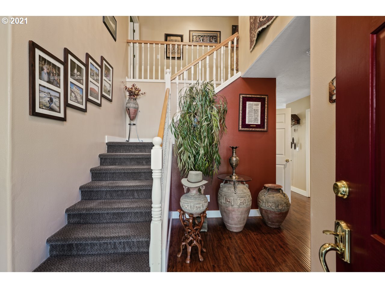 1286 Keystone Loop Northeast Keizer, OR 97303 - Photo 5 of 32 Gallery Image 5