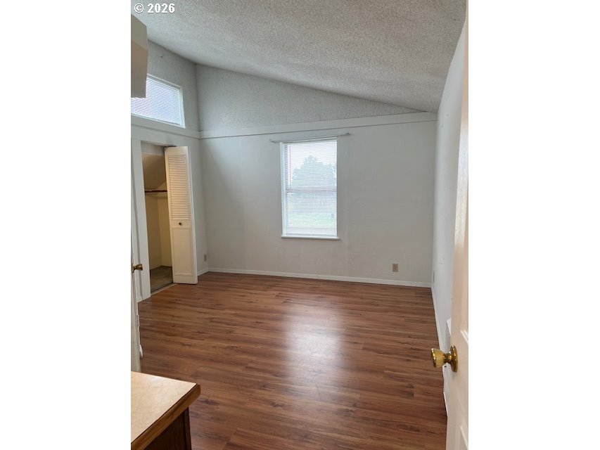 195 17th Street Southeast Bandon, OR 97411 - Photo 7 of 13