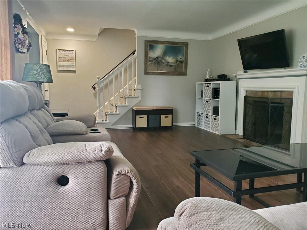 1324 Brainard Road Lyndhurst, OH 44124 - Photo 4 of 19