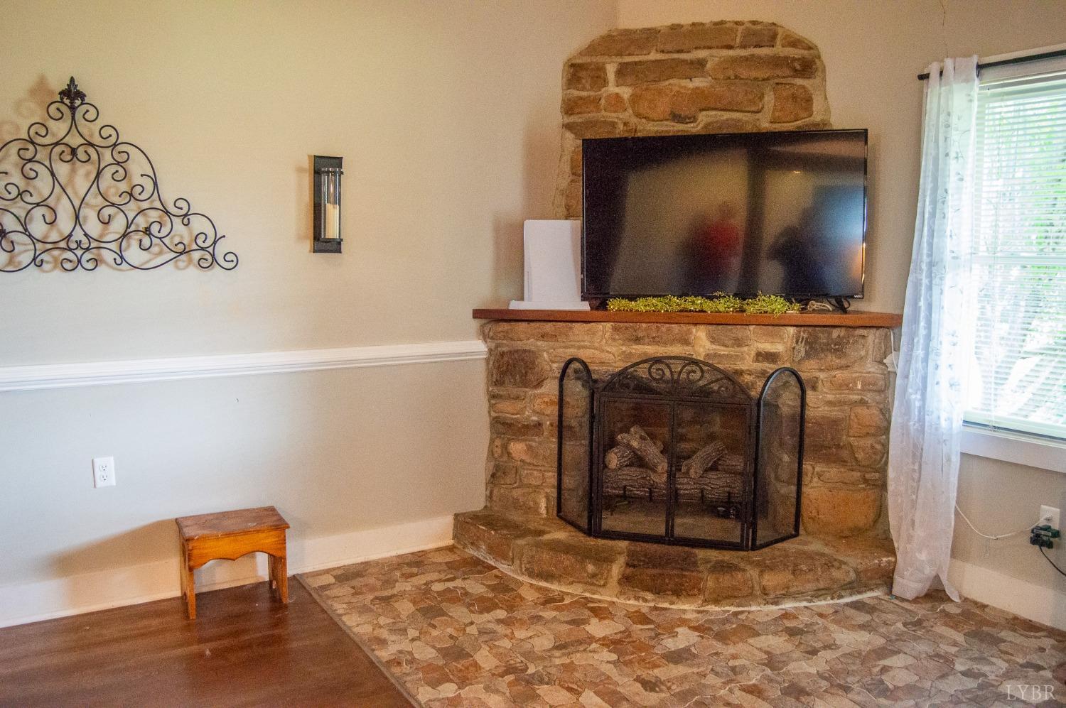 4740 Payneton Road Chatham, VA 24531 - Photo 14 of 49