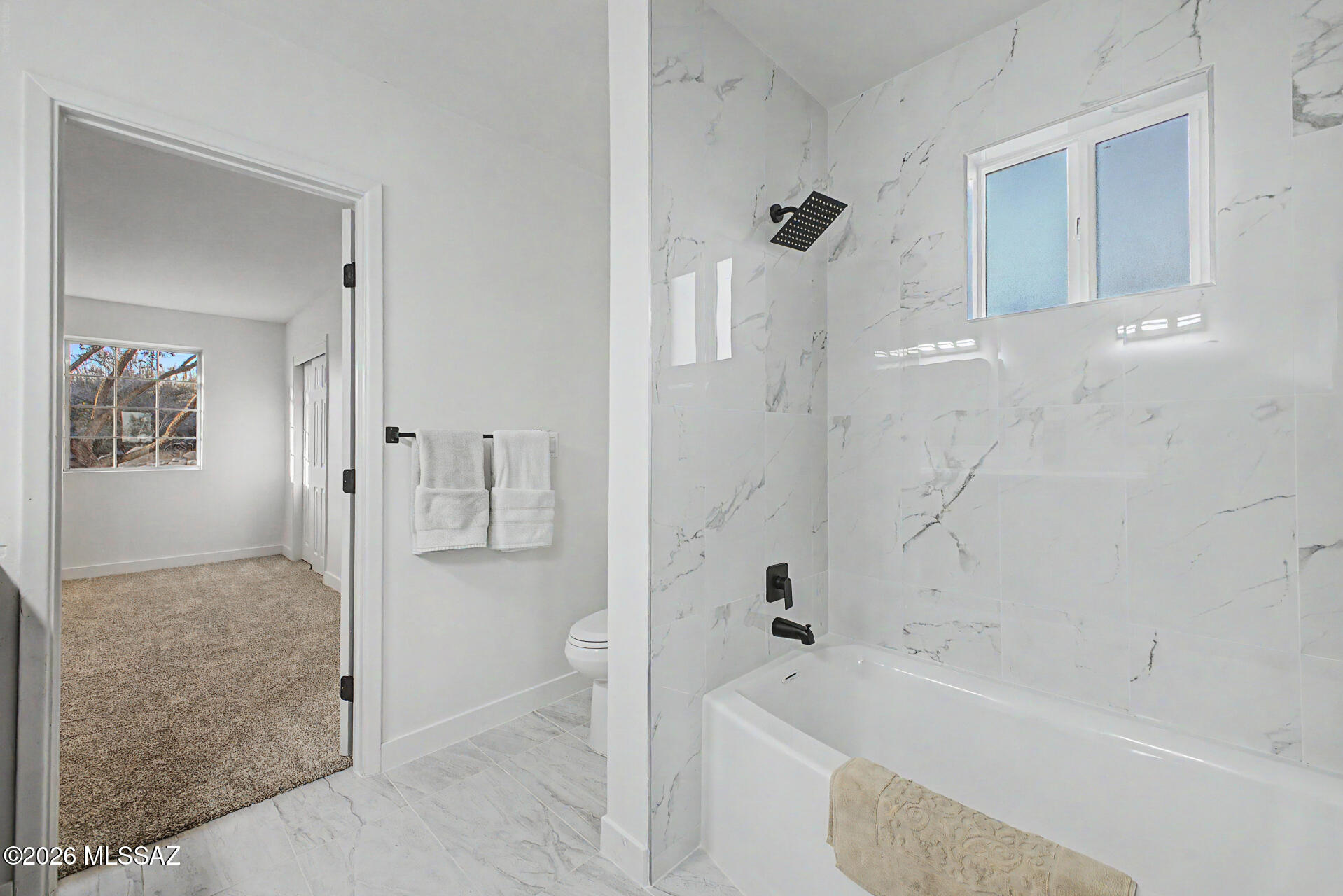 333 East Florence Road Tucson, AZ 85704 - Photo 33 of 49 JACK AND JILL SHOWER AND TUB