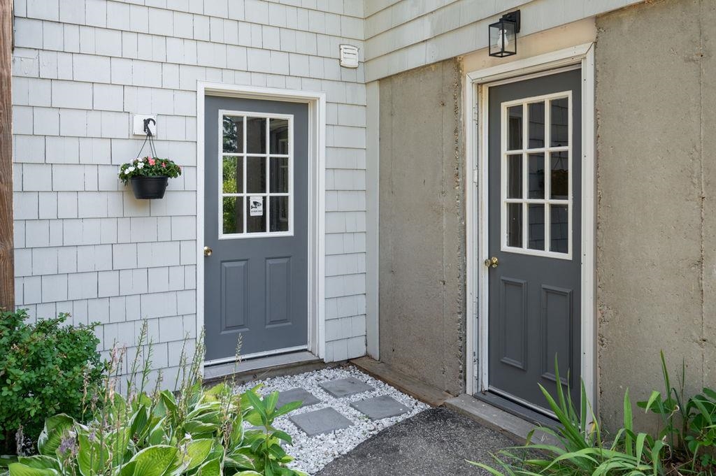 2 Field Road Derry, NH 03038 - Photo 36 of 41