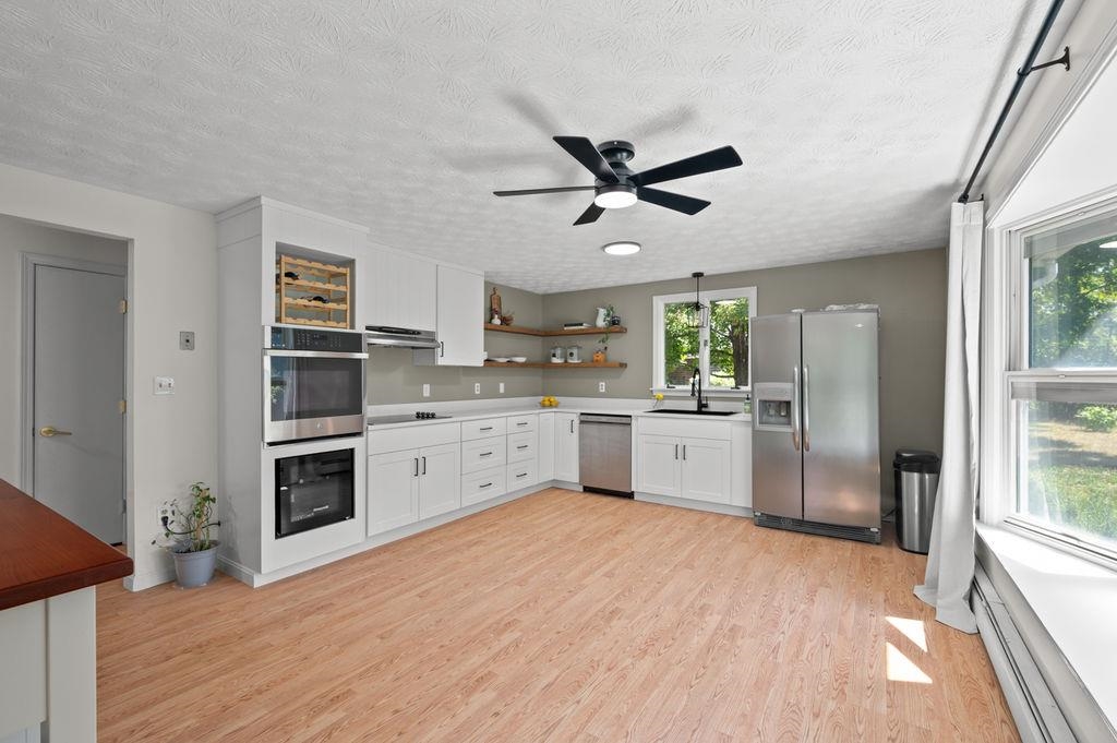 2 Field Road Derry, NH 03038 - Photo 4 of 41