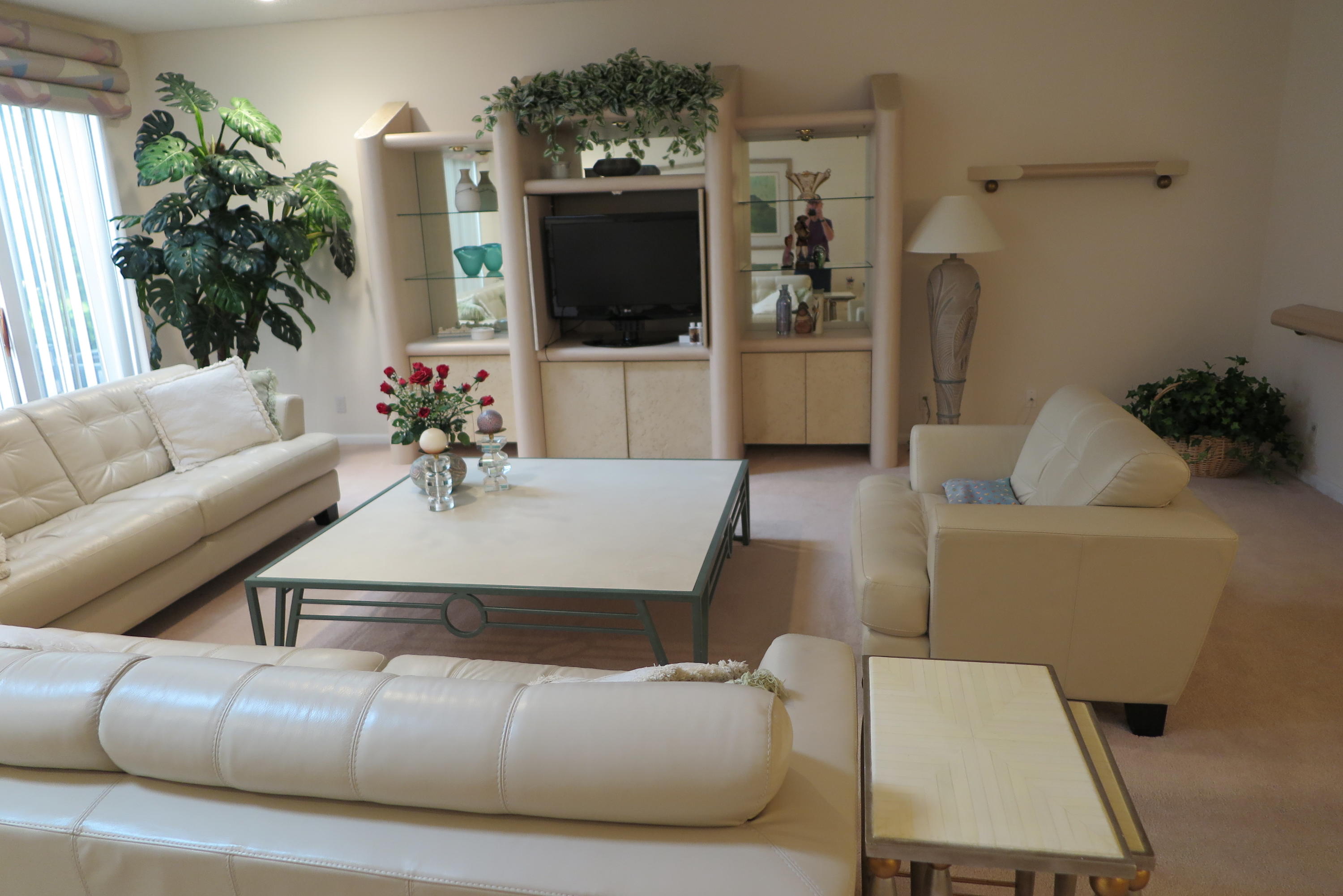 6756 Via Regina Boca Raton, FL 33433 - Photo 4 of 20 Living room