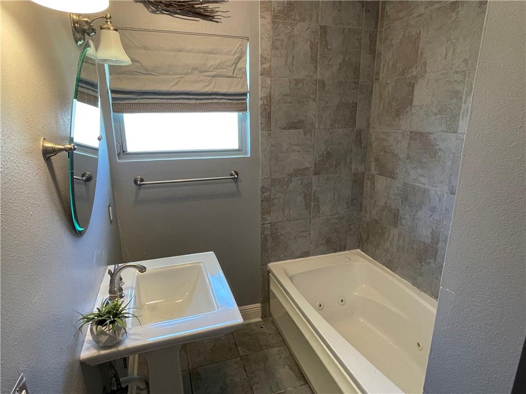 3013 Haring Road Metairie, LA 70006 - Photo 19 of 25 Gallery Image 19