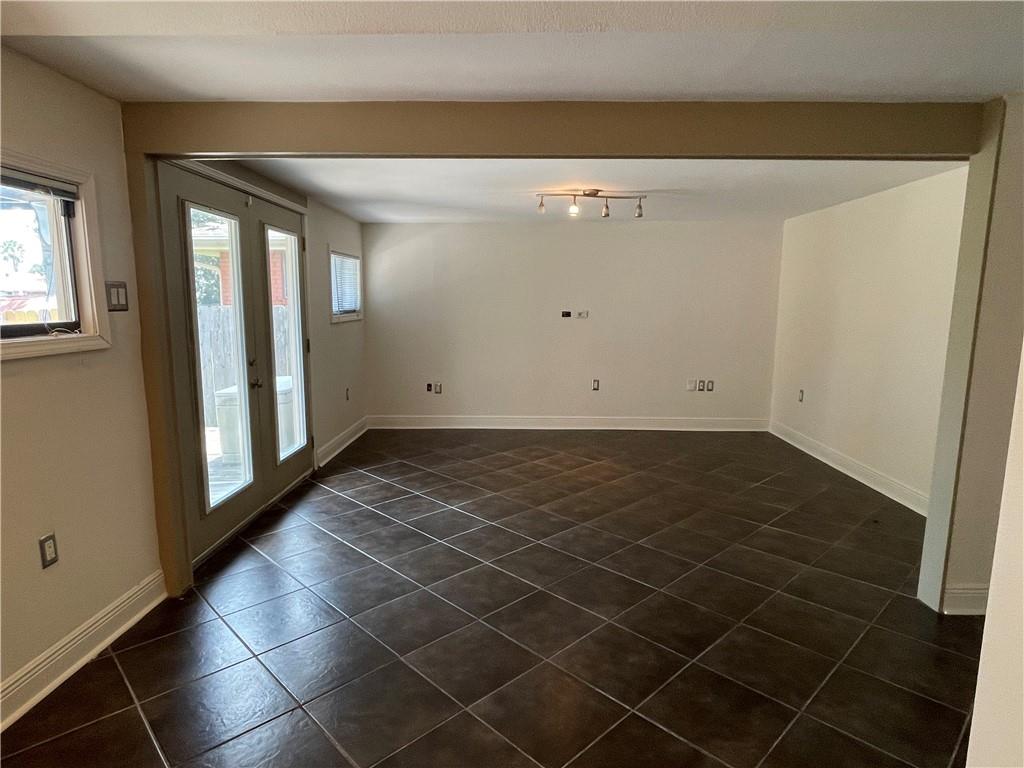3013 Haring Road Metairie, LA 70006 - Photo 3 of 25 Gallery Image 3