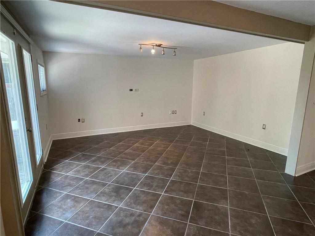 3013 Haring Road Metairie, LA 70006 - Photo 4 of 25 Gallery Image 4