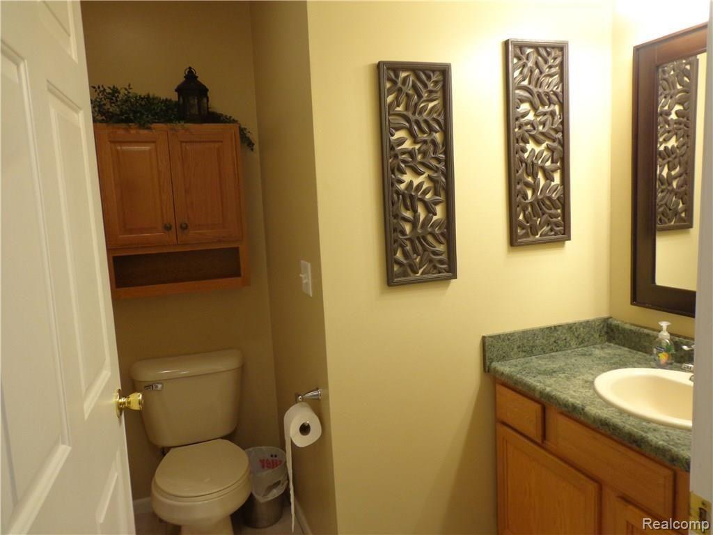 6547 Fisher Road Jeddo, MI 48032 - Photo 8 of 13 DSC00773.JPG