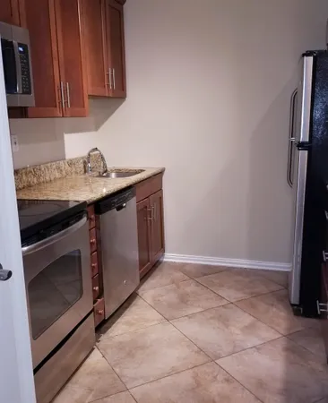 $2,000 | 111 Mulberry Street, Unit 1E, Newark, NJ 07102