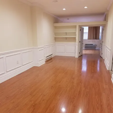 $2,000 | 111 Mulberry Street, Unit 1E, Newark, NJ 07102