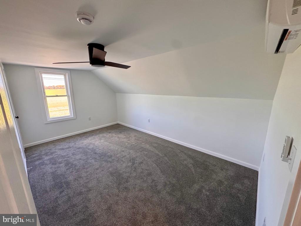 229 Oldtown Road Goldsboro, MD 21636 - Photo 20 of 27 an empty room with a window