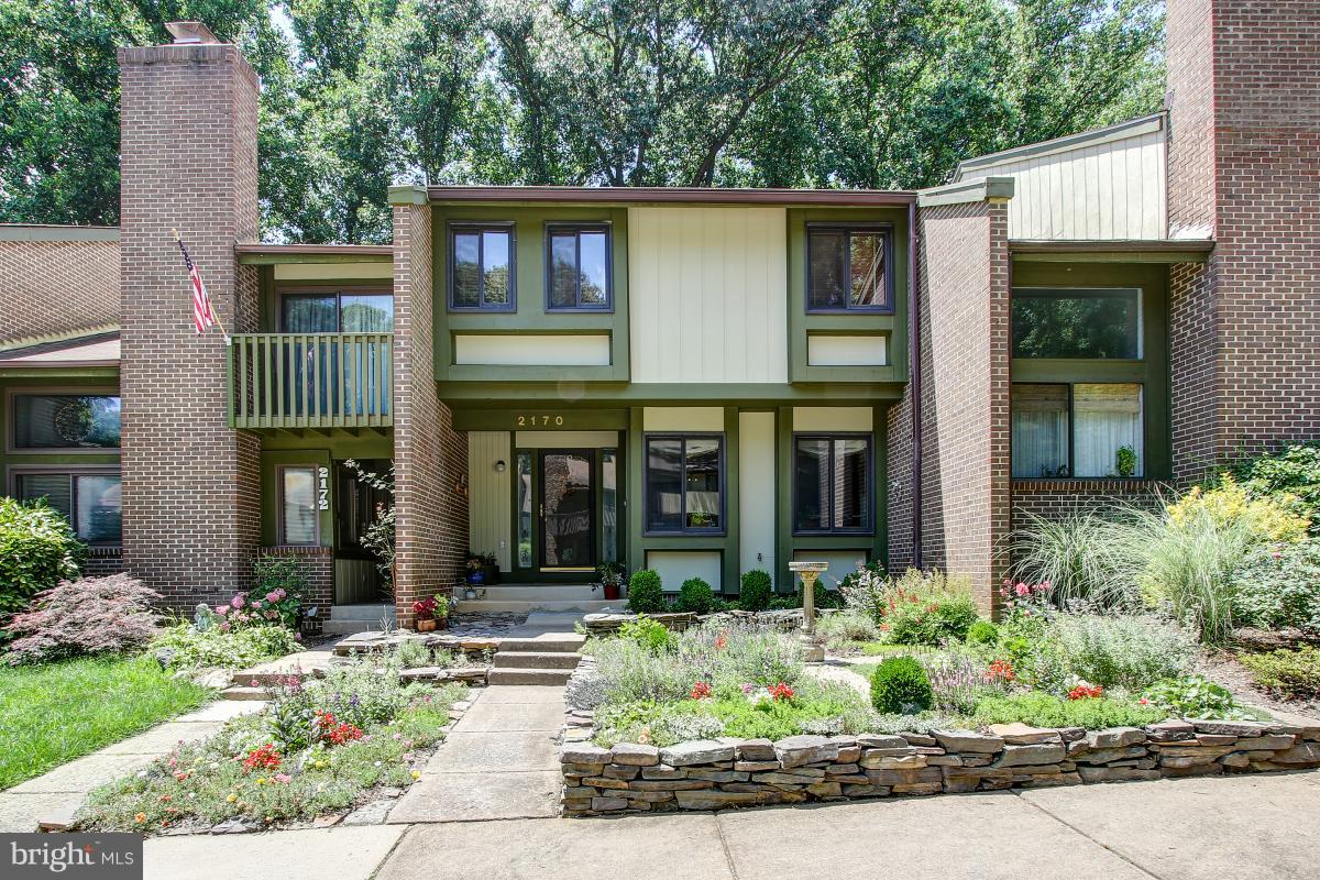 2170 Glencourse Lane Reston, VA 20191 - Photo 1 of 29 Welcome Home to 2170 Glencourse Ln!