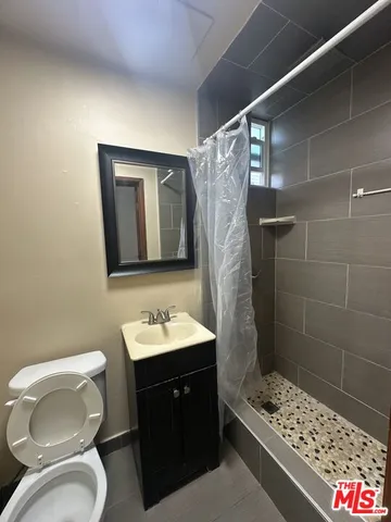 $1,200,000 | 2506 Juliet Street, Los Angeles, CA 90007