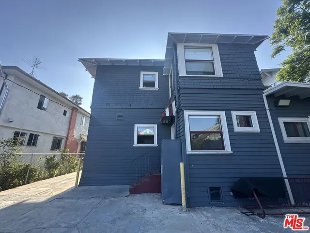 $1,200,000 | 2506 Juliet Street, Los Angeles, CA 90007