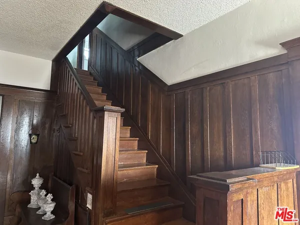 $1,200,000 | 2506 Juliet Street, Los Angeles, CA 90007