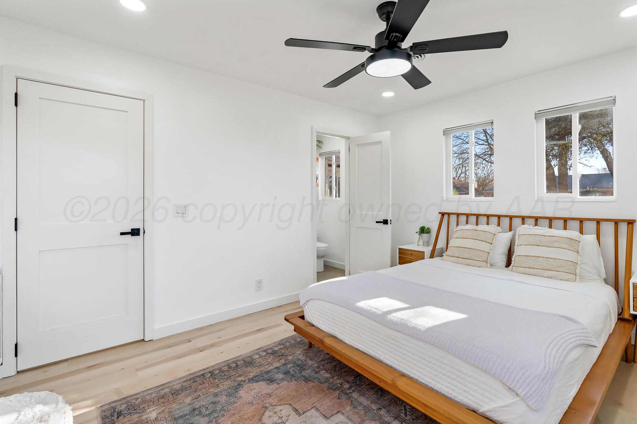 3320 Bedford Road Amarillo, TX 79106 - Photo 10 of 19 Main Bedroom