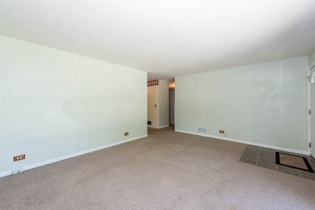 3123 23rd Street Zion, IL 60099 - Photo 12 of 28