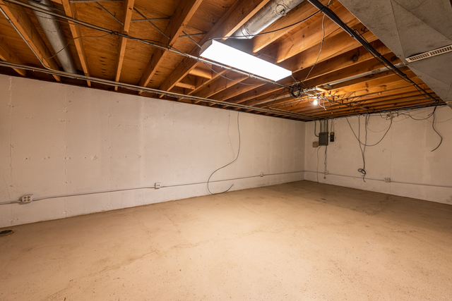 3123 23rd Street Zion, IL 60099 - Photo 25 of 28