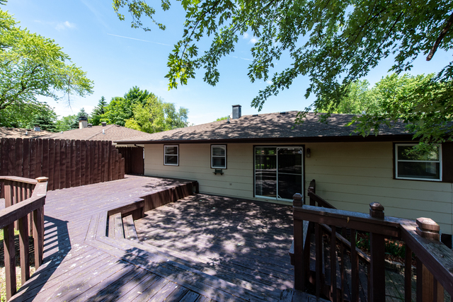 3123 23rd Street Zion, IL 60099 - Photo 4 of 28