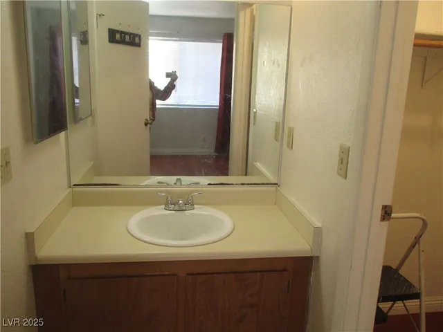 $995 | 3602 Gaylord Drive, Unit 151, Las Vegas, NV 89103
