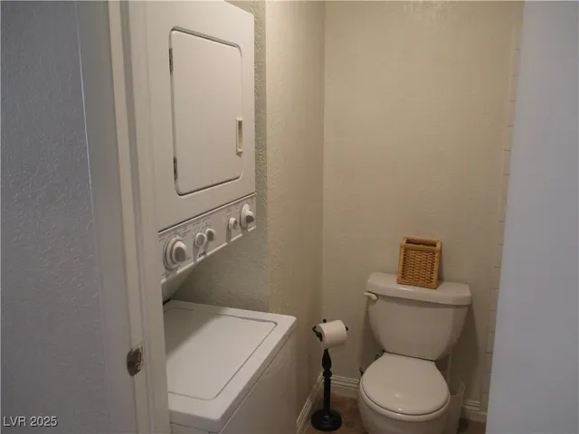 $995 | 3602 Gaylord Drive, Unit 151, Las Vegas, NV 89103