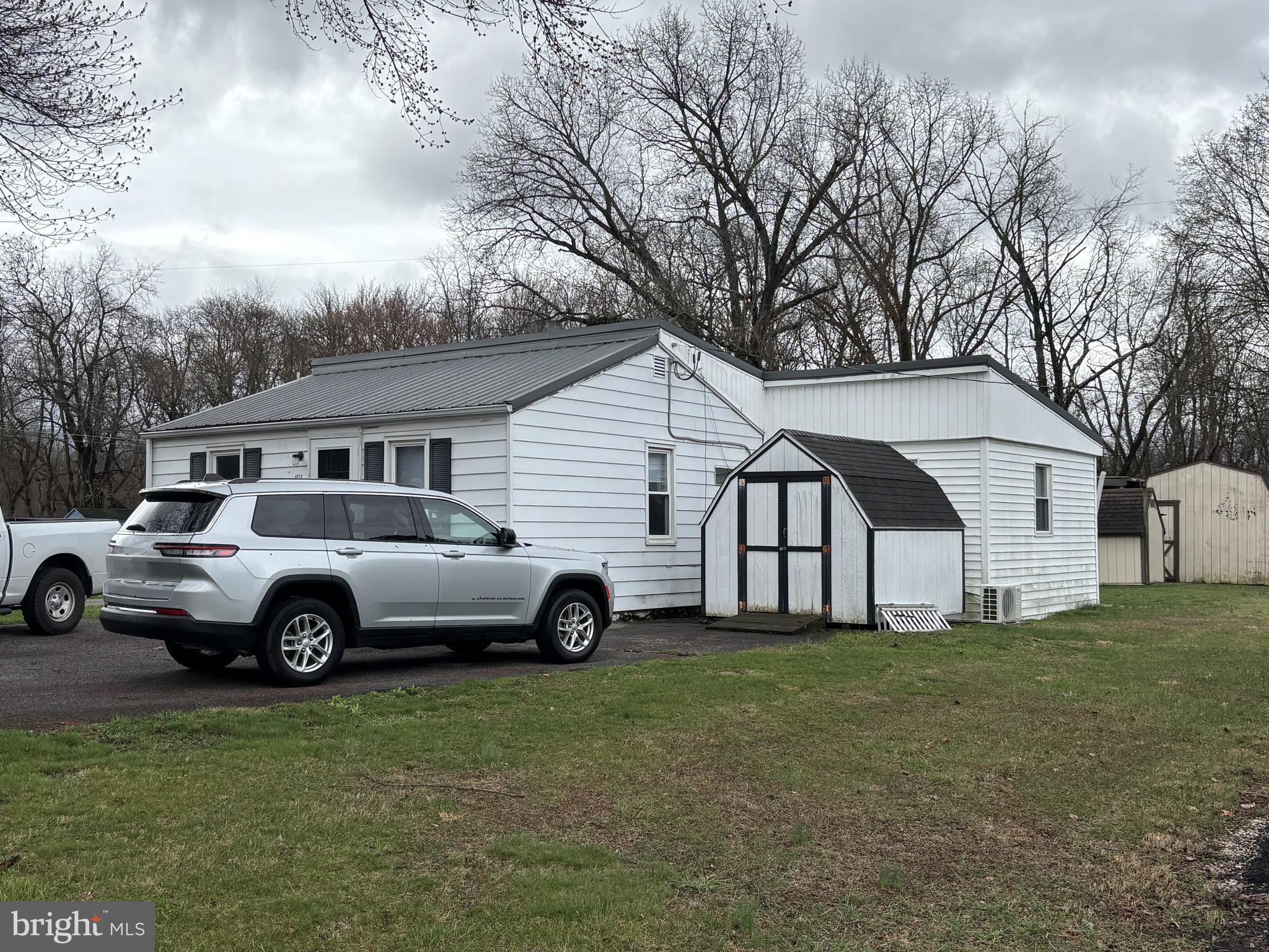 4872 Trehers Road Fayetteville, PA 17222 - Photo 3 of 19 Gallery Image 3