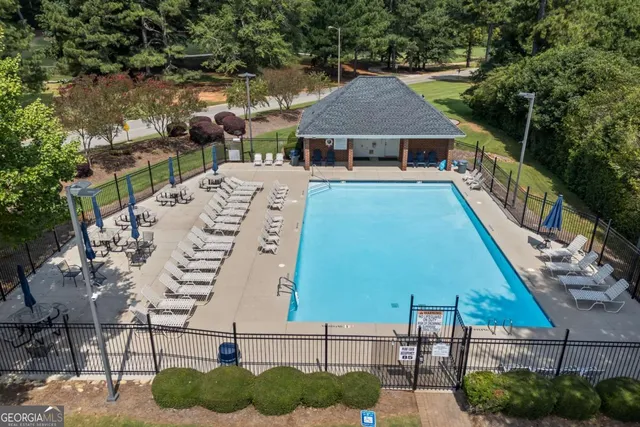 a view of house and outdoor space