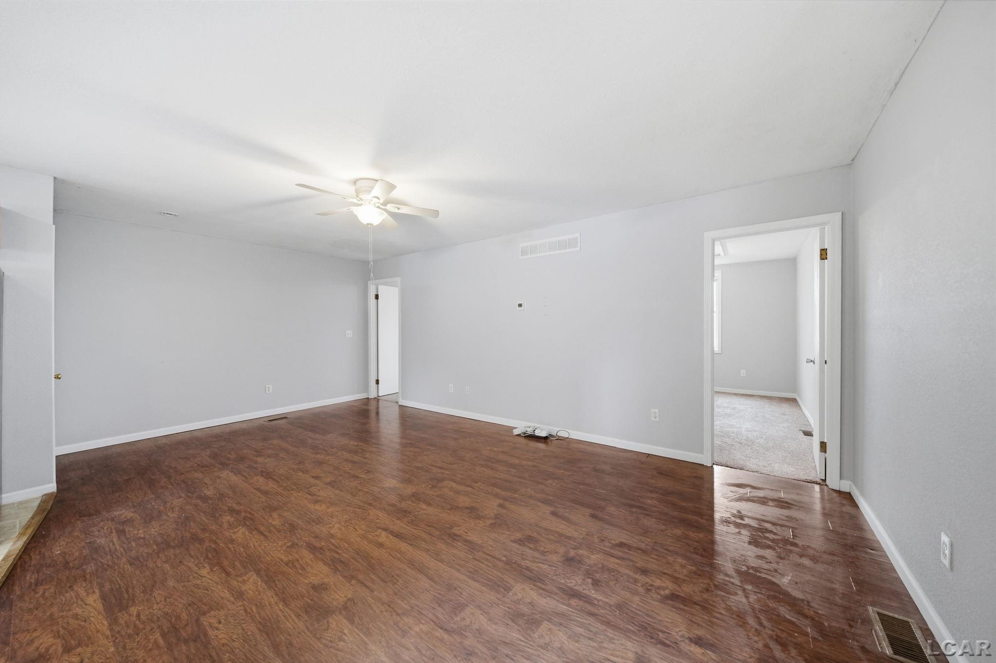 106 North Talbot Street Addison, MI 49220 - Photo 8 of 36