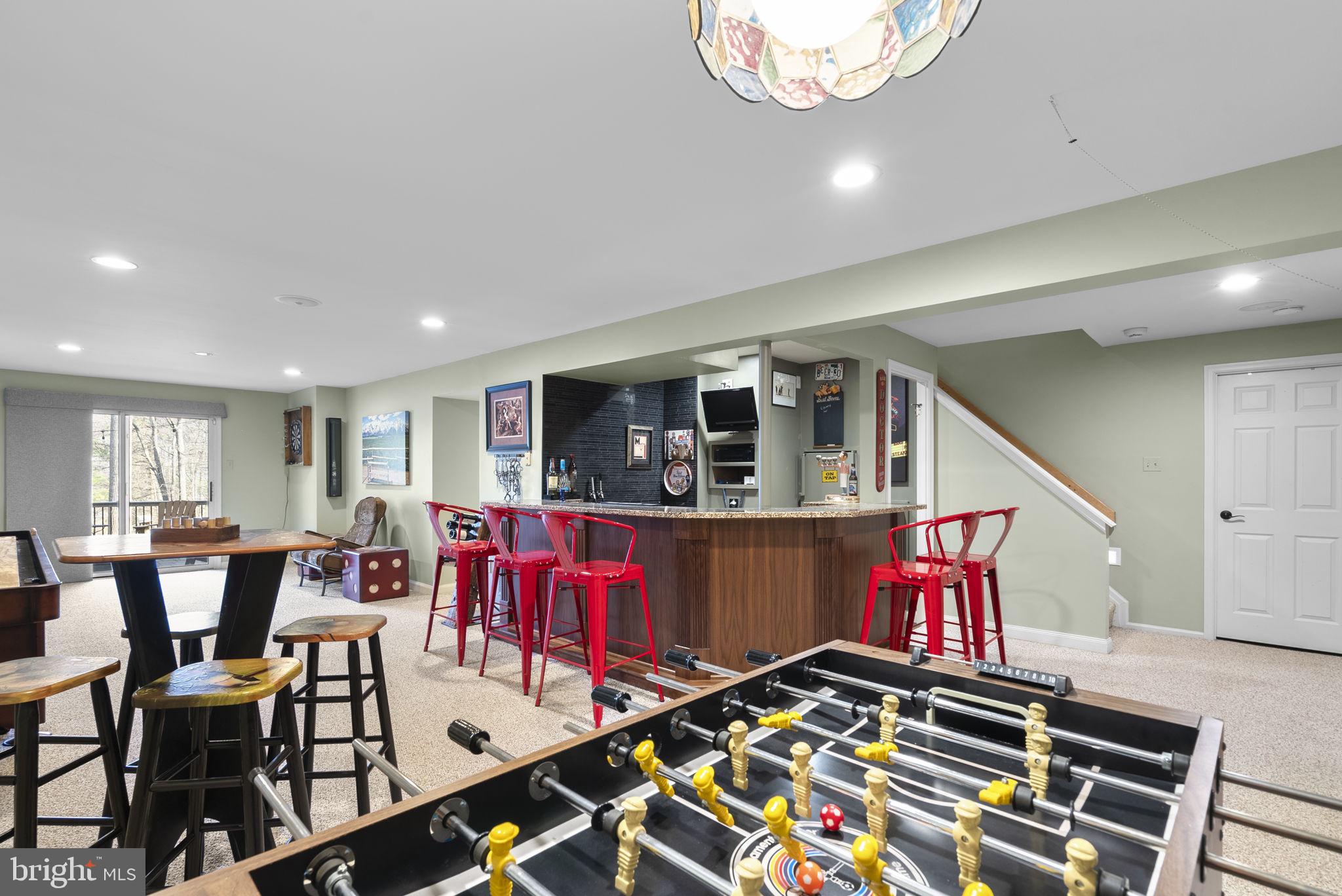 6841 Caravan Court Columbia, MD 21044 - Photo 30 of 41 Bar for Entertaining
