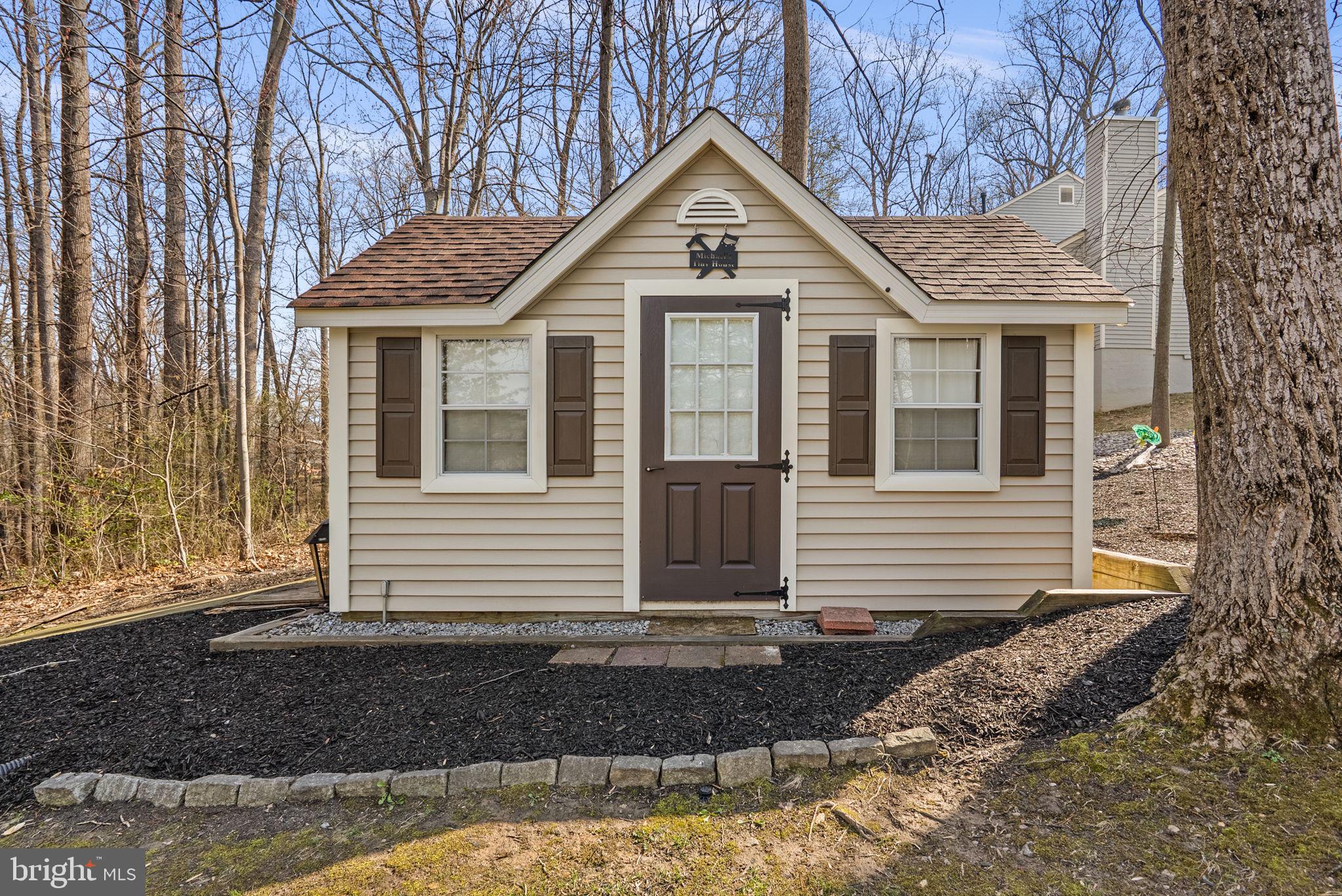 6841 Caravan Court Columbia, MD 21044 - Photo 39 of 41 Custom Built shed ideal for woodworking
