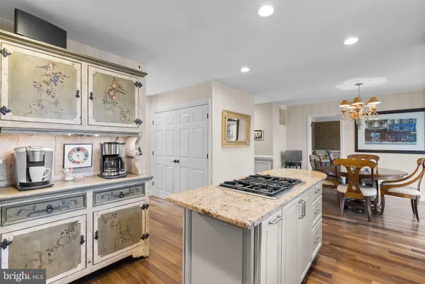 $875,000 | 6841 Caravan Court, Columbia, MD 21044