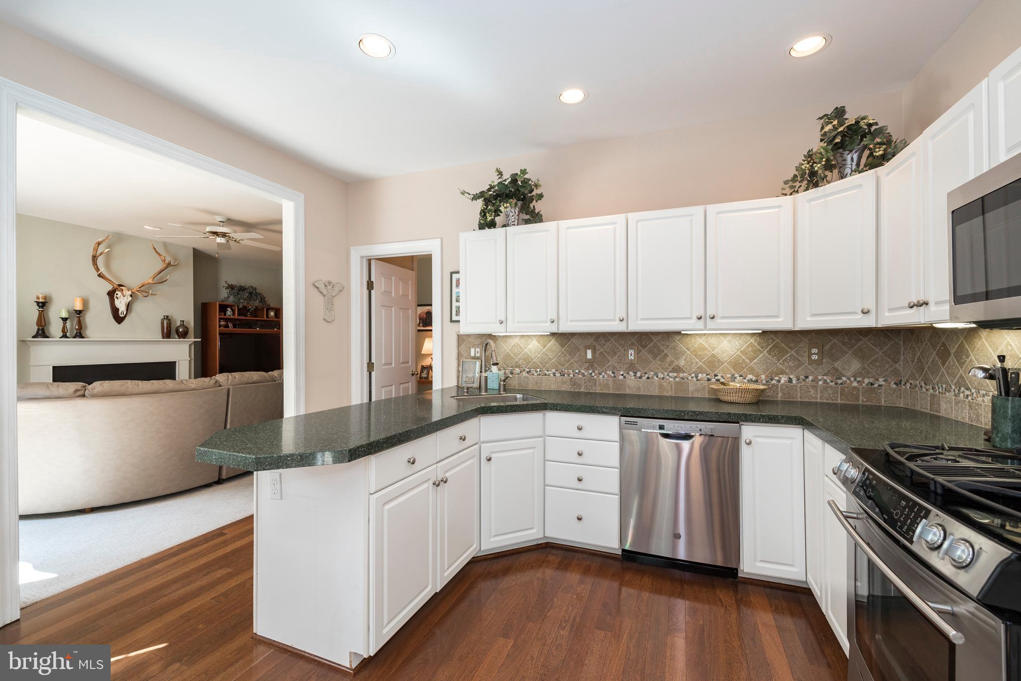 168 Carters Grove Malvern, PA 19355 - Photo 8 of 33