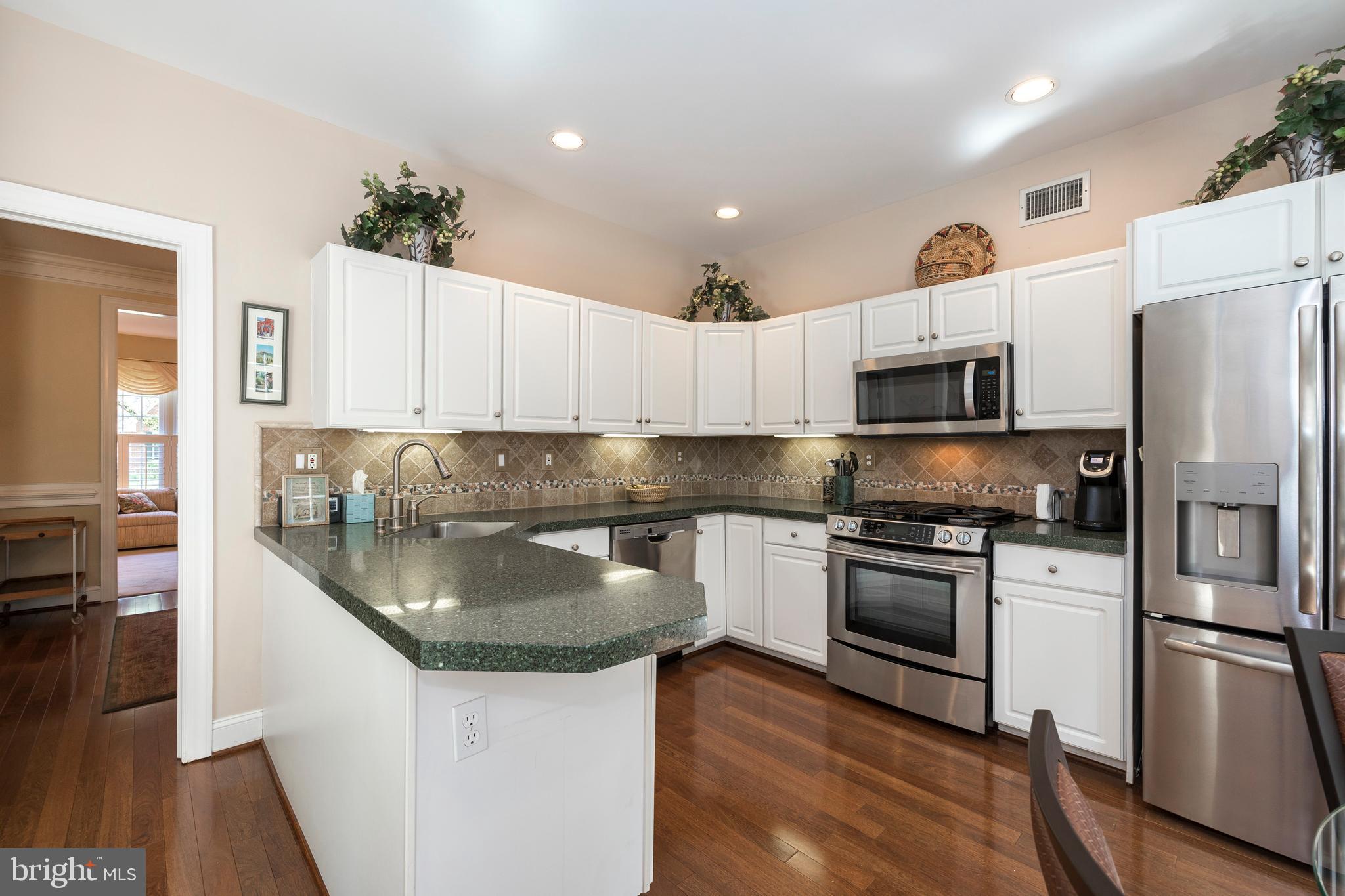 168 Carters Grove Malvern, PA 19355 - Photo 9 of 33