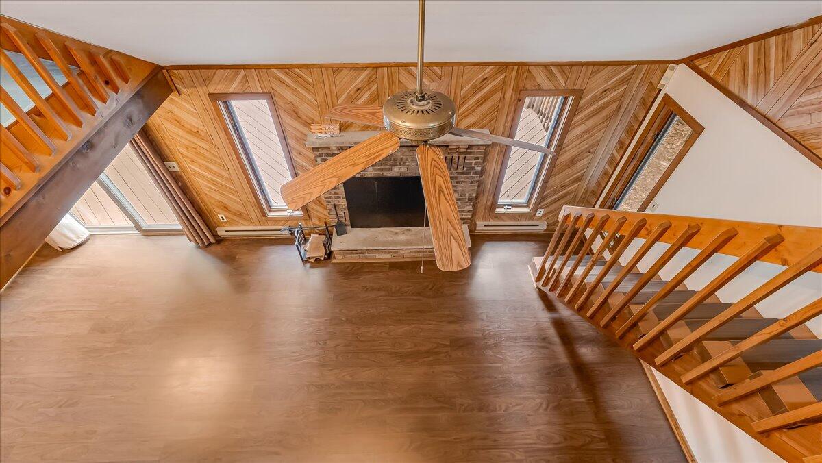 5913 Decker Road Bushkill, PA 18324 - Photo 36 of 53 a view of entryway